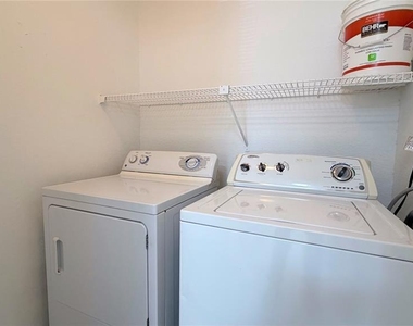 1037 S Hiawassee Road - Photo Thumbnail 11