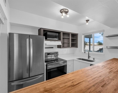 1140 S Orlando Avenue - Photo Thumbnail 10