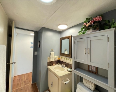 1214 Dustin Drive - Photo Thumbnail 27