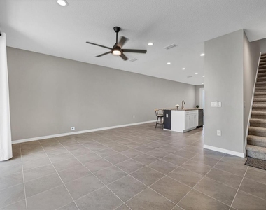 6212 Dry Tortugas Drive - Photo Thumbnail 9