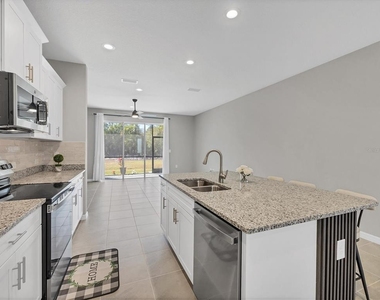 6212 Dry Tortugas Drive - Photo Thumbnail 15