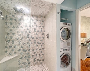 1111 N Gulfstream Avenue - Photo Thumbnail 20