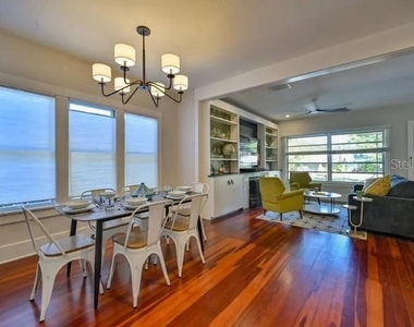 2408 Hillview Street - Photo Thumbnail 2