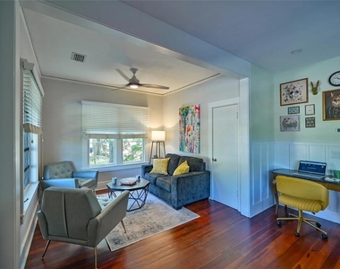 2408 Hillview Street - Photo Thumbnail 3