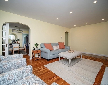 30 Seaview Avenue - Photo Thumbnail 11
