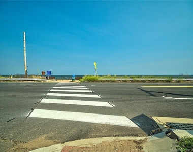 30 Seaview Avenue - Photo Thumbnail 35