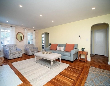30 Seaview Avenue - Photo Thumbnail 9