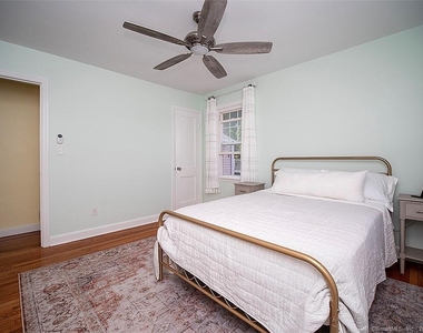 30 Seaview Avenue - Photo Thumbnail 22
