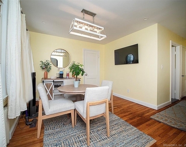 30 Seaview Avenue - Photo Thumbnail 13