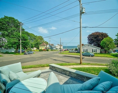 30 Seaview Avenue - Photo Thumbnail 5