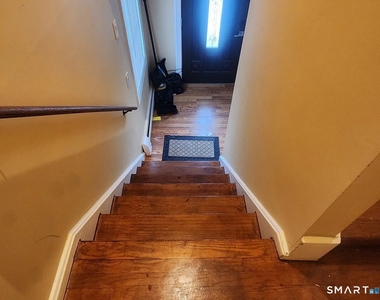 295 Bartlett Street - Photo Thumbnail 2
