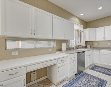 268 Copper Glow Court - Photo Thumbnail 21