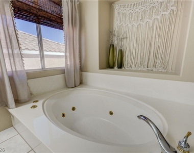 268 Copper Glow Court - Photo Thumbnail 56