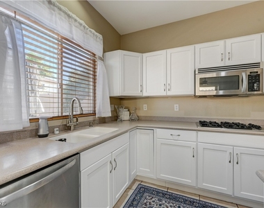 268 Copper Glow Court - Photo Thumbnail 24