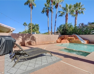268 Copper Glow Court - Photo Thumbnail 77