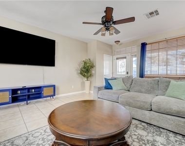 268 Copper Glow Court - Photo Thumbnail 8
