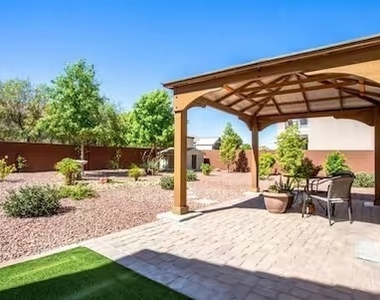 1417 Danielle Rebecca Avenue - Photo Thumbnail 24