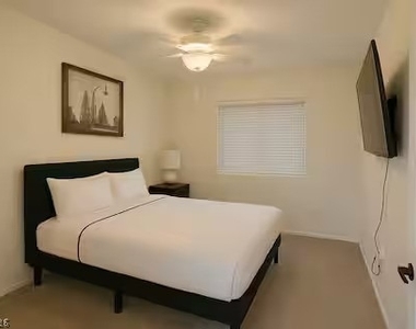 1417 Danielle Rebecca Avenue - Photo Thumbnail 9