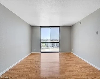3930 University Center Drive - Photo Thumbnail 10