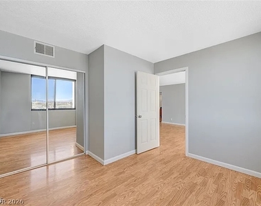 3930 University Center Drive - Photo Thumbnail 15