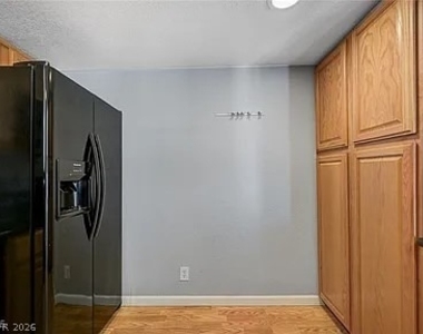 3930 University Center Drive - Photo Thumbnail 6