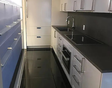 160 park ave - Photo Thumbnail 2