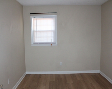 128 Sandy Way - Photo Thumbnail 12
