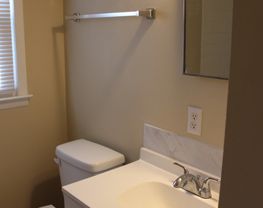 128 Sandy Way - Photo Thumbnail 8