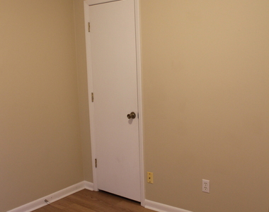 128 Sandy Way - Photo Thumbnail 11
