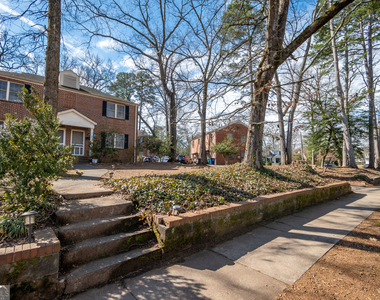 1449 Milledge Avenue - Photo Thumbnail 3