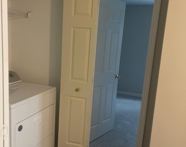 1736 Devon Drive Sw - Photo Thumbnail 5
