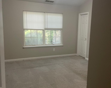 1736 Devon Drive Sw - Photo Thumbnail 23