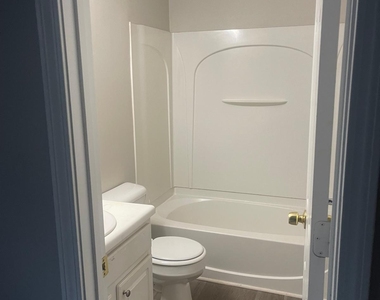 1736 Devon Drive Sw - Photo Thumbnail 30