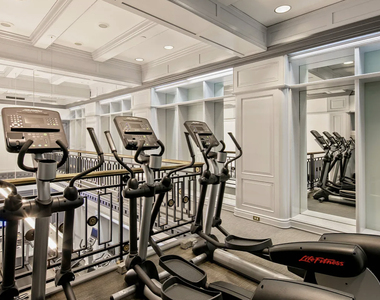 100 Maiden Lane - Photo Thumbnail 4