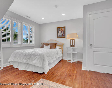 2107 3rd Avenue - Photo Thumbnail 31