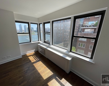 Beekman Place - Photo Thumbnail 5