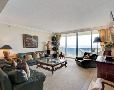 3200 N Ocean Boulevard - Photo Thumbnail 15