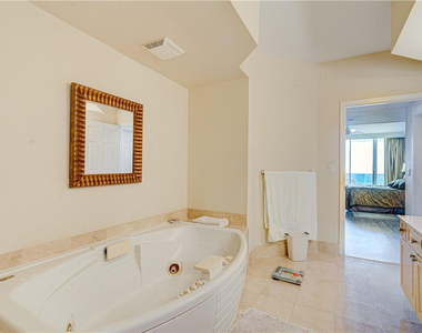 3200 N Ocean Boulevard - Photo Thumbnail 21