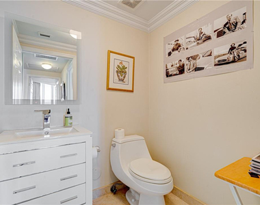 3200 N Ocean Boulevard - Photo Thumbnail 27