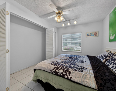 6253 Bay Club Drive - Photo Thumbnail 28