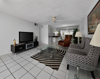 6253 Bay Club Drive - Photo Thumbnail 3