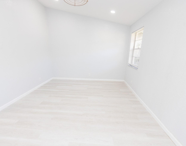 8939 Nw 23rd Street - Photo Thumbnail 16