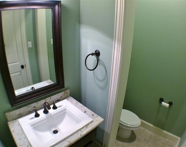 7675 Dotter Drive - Photo Thumbnail 6