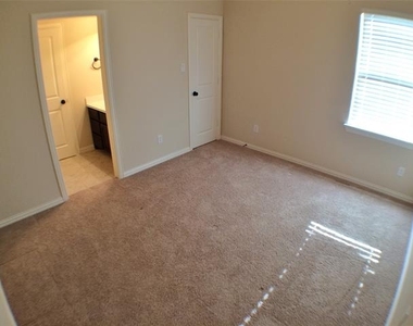 7675 Dotter Drive - Photo Thumbnail 18