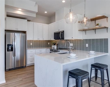 3308 Birmingham Avenue - Photo Thumbnail 11