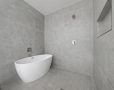 2925 Spruce Valley Lane - Photo Thumbnail 35