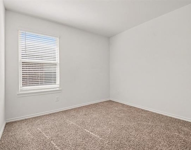 505 Banner Avenue - Photo Thumbnail 19