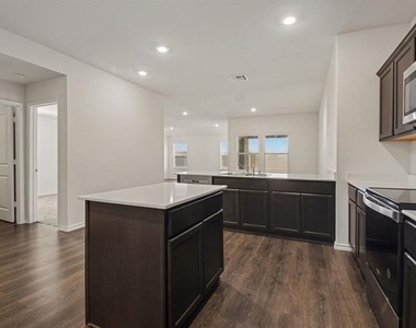 505 Banner Avenue - Photo Thumbnail 11