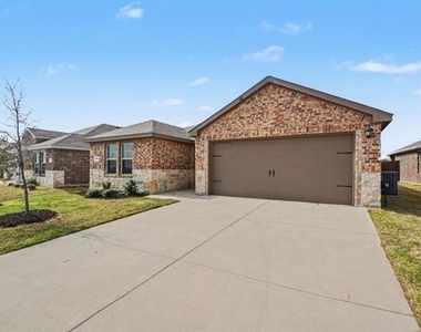 505 Banner Avenue - Photo Thumbnail 2