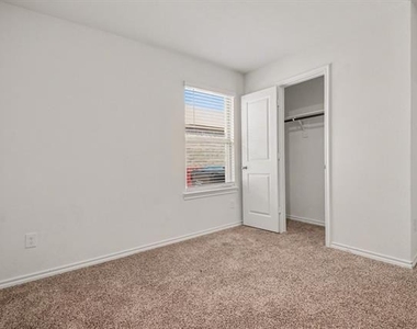 505 Banner Avenue - Photo Thumbnail 23